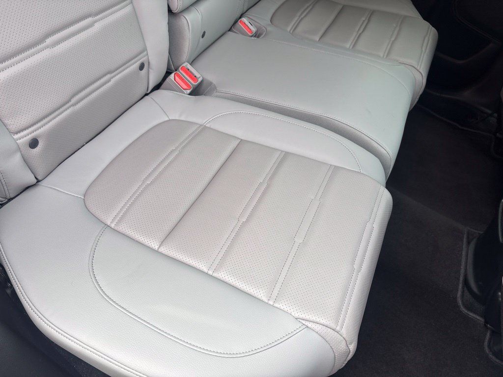 Used 2020 Honda CR-V EX-L image 33