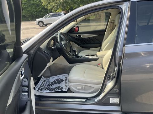 Used 2015 INFINITI Q50 AWD w/ Moonroof Package image 16