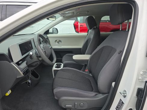 Used 2023 Hyundai Ioniq 5 SE AWD/4WD image 7