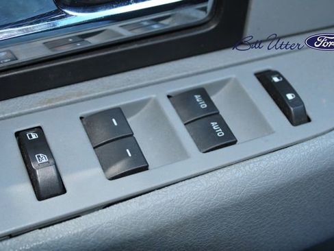 Used 2012 Ford F150 XLT w/ XLT Chrome Pkg image 19