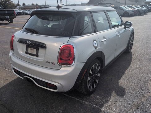 Used 2015 MINI Cooper S image 3