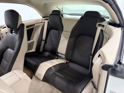 Used 2017 Mercedes-Benz E 400 Cabriolet image 26