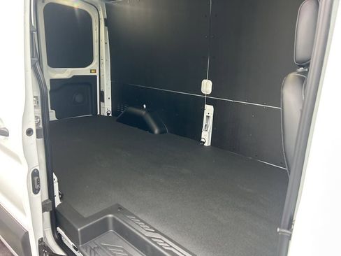 New 2025 Ford Transit 250 148 Medium Roof Extended AWD w/ Load Area Protection Package image 18