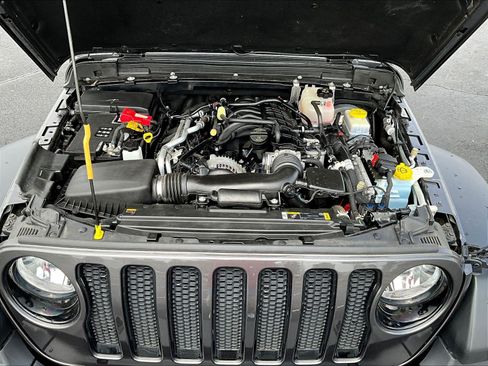 Used 2022 Jeep Wrangler Unlimited Sport AWD/4WD image 28