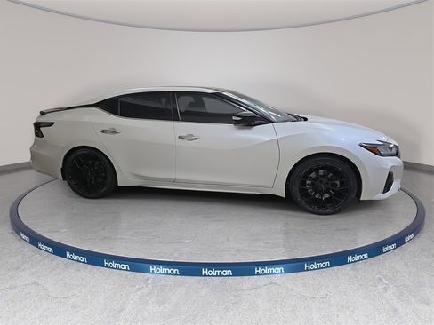 Used 2020 Nissan Maxima Platinum w/ Sport Mat Group image 5