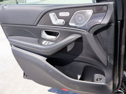Certified 2022 Mercedes-Benz GLS 63 AMG 4MATIC image 39