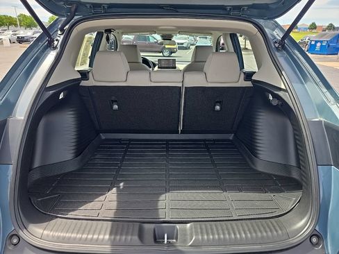 Used 2024 Honda HR-V LX image 33