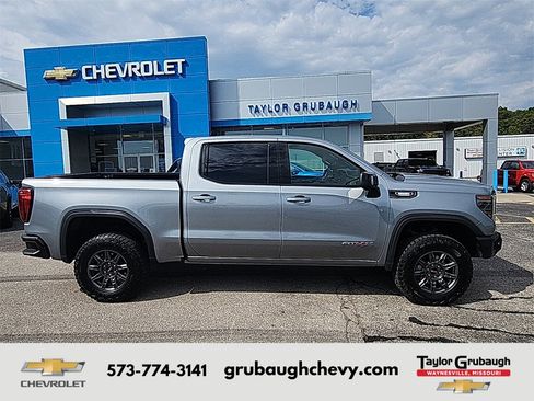 Certified 2025 GMC Sierra 1500 AT4X image 1