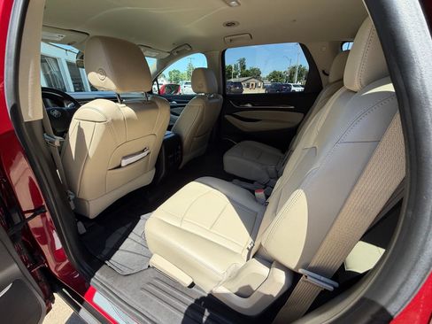 Used 2020 Buick Enclave Premium w/ Surround and Sites Package AWD/4WD image 24