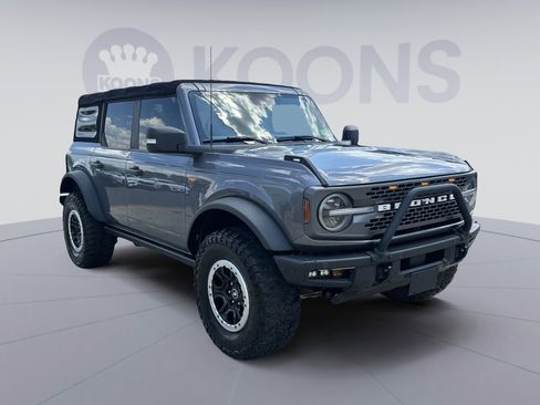 Used 2021 Ford Bronco Badlands AWD/4WD image 2