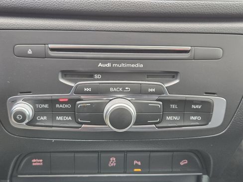 Used 2018 Audi Q3 2.0T Premium image 16