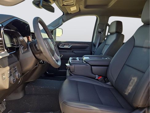 New 2025 Chevrolet Silverado 2500 LTZ image 15