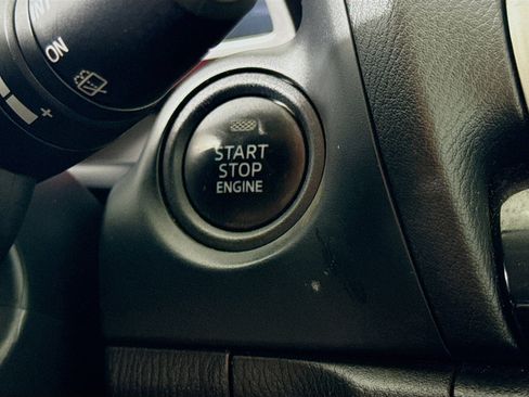 Used 2016 MAZDA MAZDA3 i Grand Touring image 21