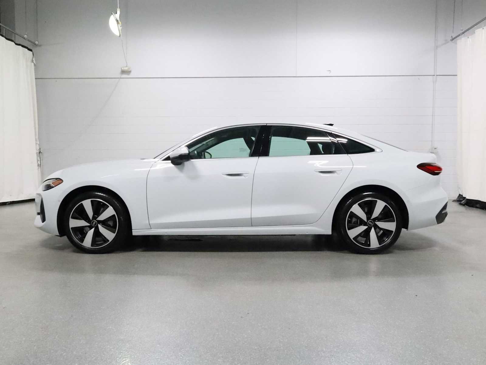 Used 2025 Audi A5 Premium Plus w/ Premium Plus AWD/4WD image 2