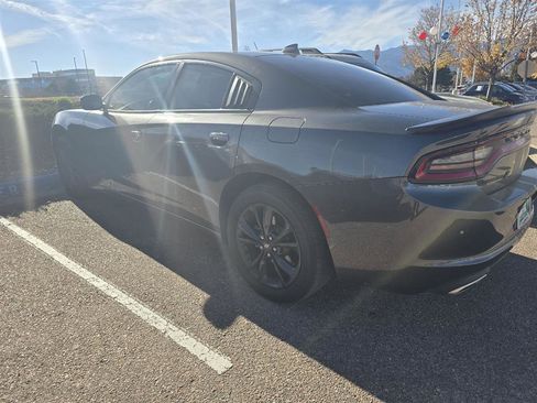 Used 2020 Dodge Charger SXT w/ Plus Group image 9