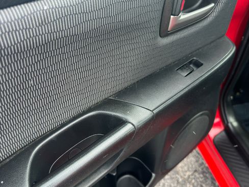 Used 2007 MAZDA MAZDA3 i Touring image 27