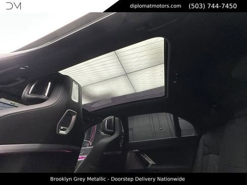 Used 2025 BMW i7 xDrive60 AWD/4WD image 24