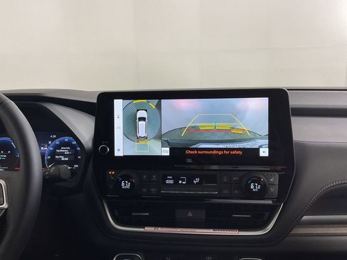 New 2026 Toyota Grand Highlander Limited image 26