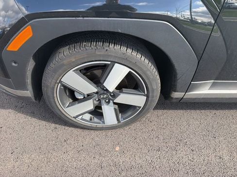 Used 2024 Hyundai Santa Fe Limited image 4