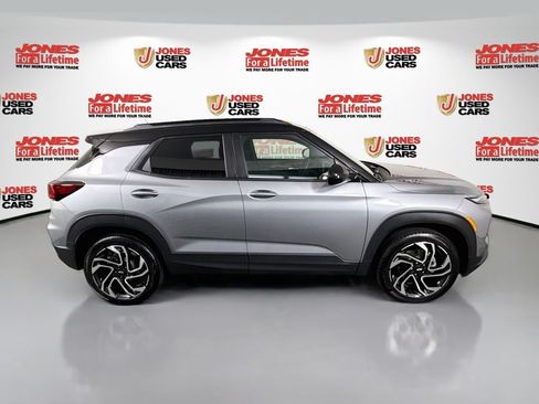 Used 2026 Chevrolet TrailBlazer RS w/ Convenience Package AWD/4WD image 16