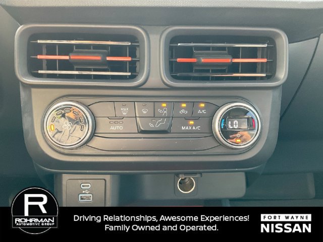 Used 2022 Ford Maverick XLT FWD image 16