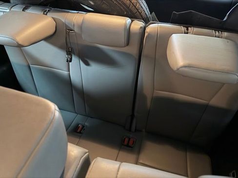Used 2023 Toyota Highlander XLE FWD image 29