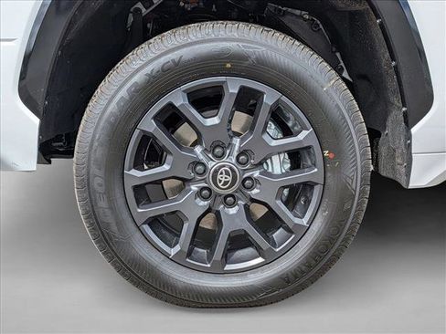 New 2026 Toyota Tundra Platinum AWD/4WD image 30