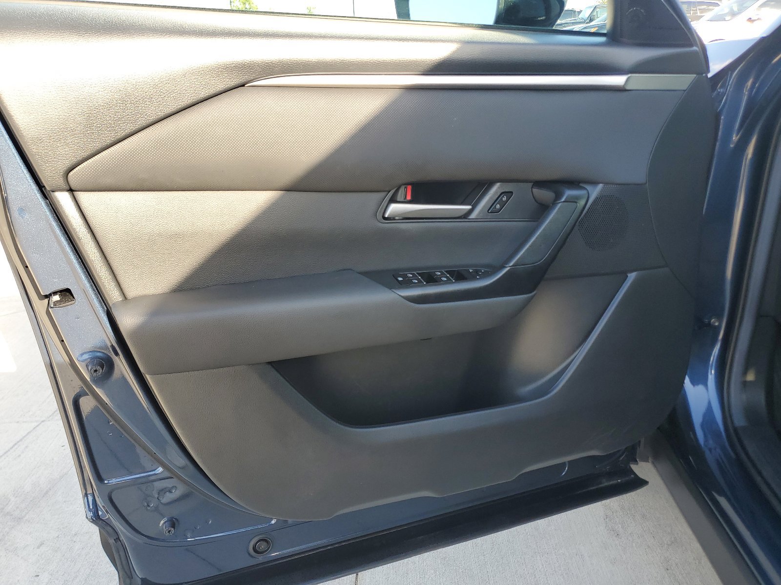 Certified 2025 MAZDA CX-50 AWD 2.5 S w/ Preferred Package image 14