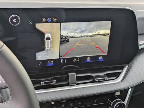 New 2026 Chevrolet Equinox LT w/ Safety and Technology Package image 19