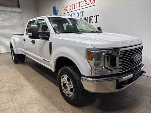Used 2022 Ford F350 XL w/ STX Appearance Package image 2