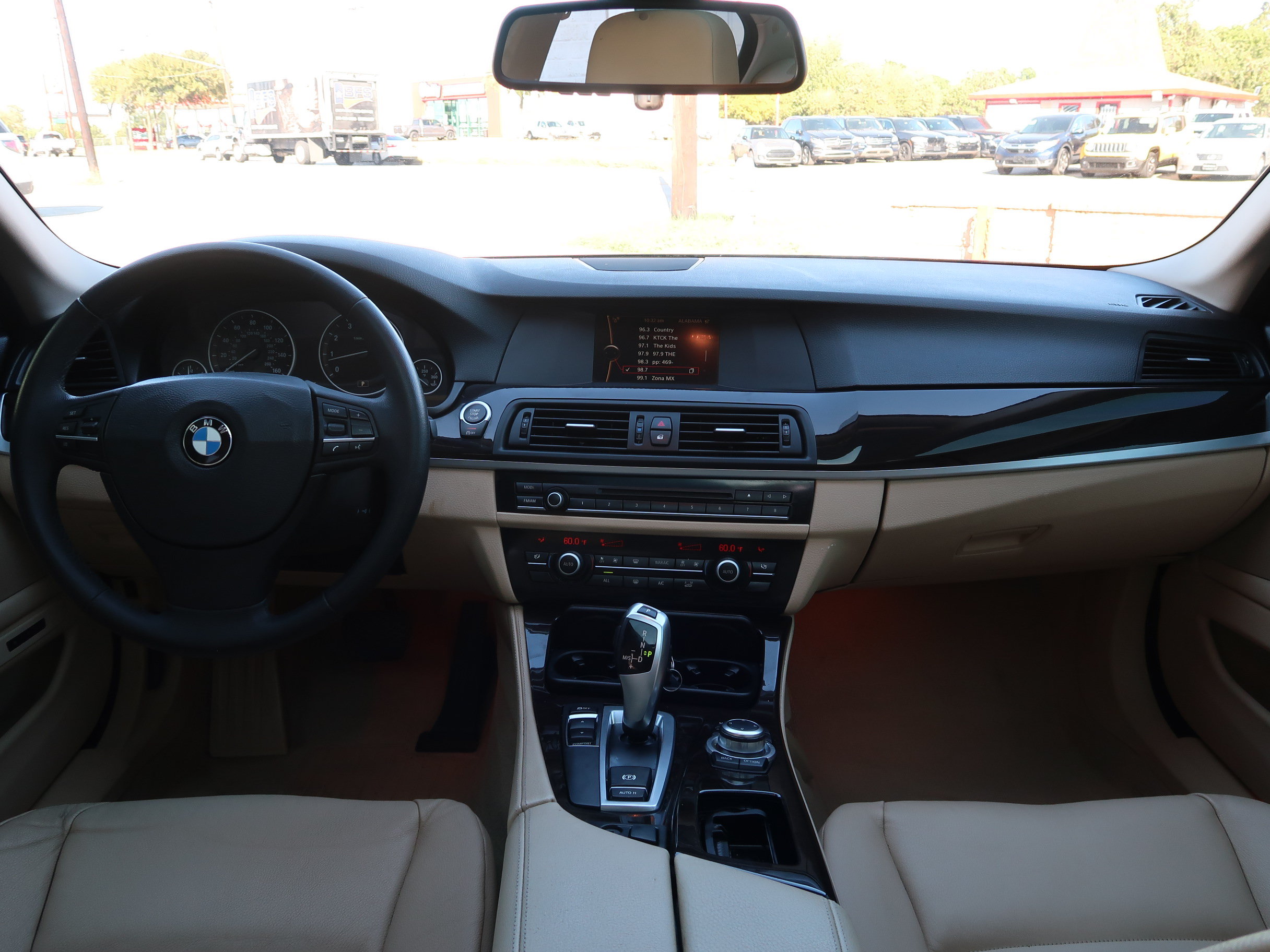 Used 2013 BMW 528i Sedan RWD image 11