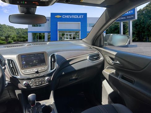 Used 2023 Chevrolet Equinox RS AWD/4WD image 33