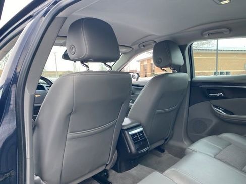 Used 2017 Chevrolet Impala LT image 20