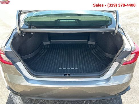 Used 2026 Toyota Camry SE w/ Multimedia Upgrade Package FWD image 21