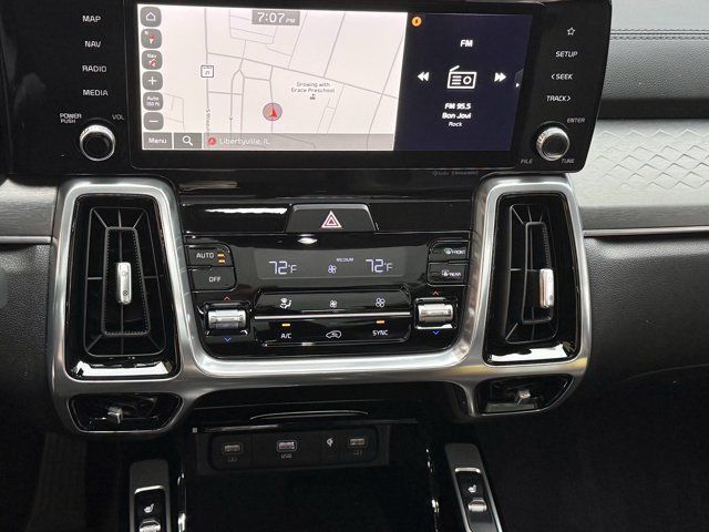 Used 2023 Kia Sorento SX AWD/4WD image 14