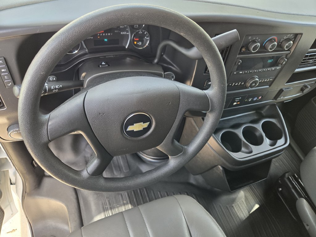Used 2024 Chevrolet Express 3500 Extended RWD image 28