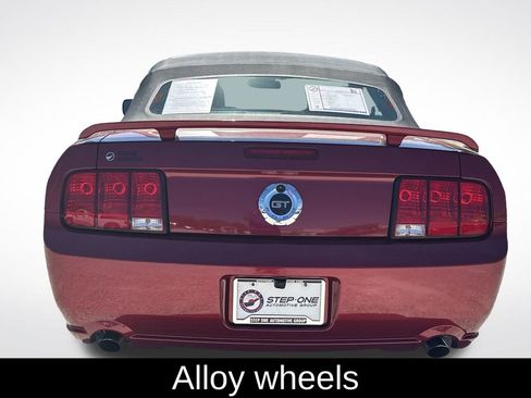Used 2006 Ford Mustang GT Premium image 6