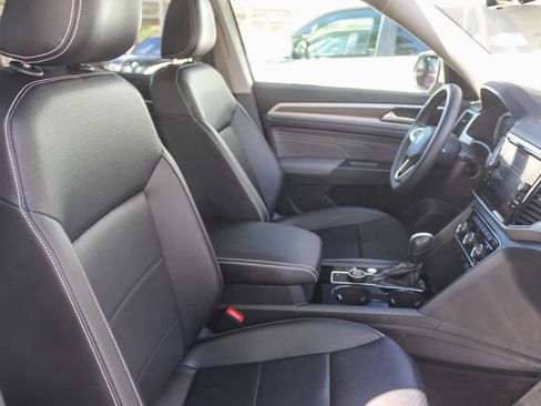 Used 2022 Volkswagen Atlas SEL image 23