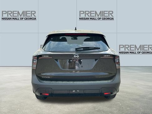 Used 2026 Nissan Kicks S FWD image 5