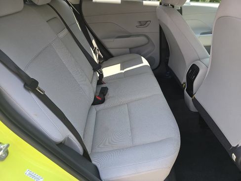 Used 2024 Hyundai Kona SEL FWD image 17