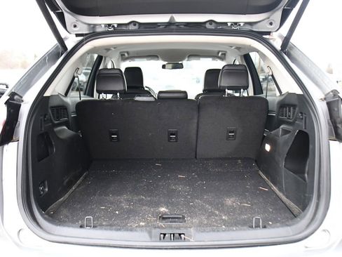 Used 2024 Ford Edge SEL w/ Convenience Package image 18