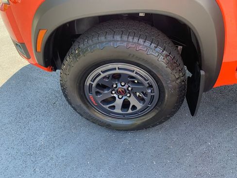 Used 2025 Nissan Frontier PRO-4X w/ Pro Convenience Package AWD/4WD image 27