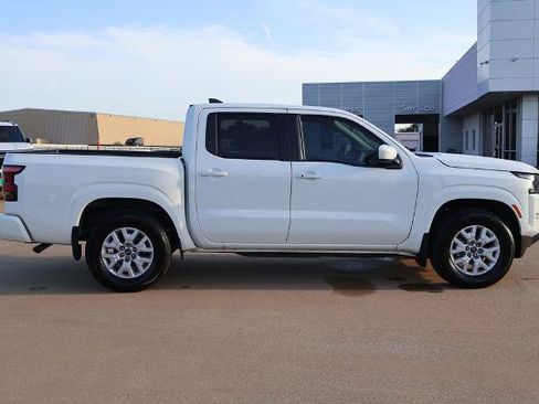 Certified 2024 Nissan Frontier SV w/ SV Convenience Package RWD image 5