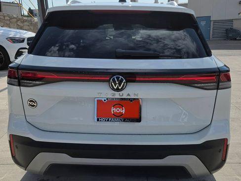 Certified 2026 Volkswagen Tiguan S FWD image 8