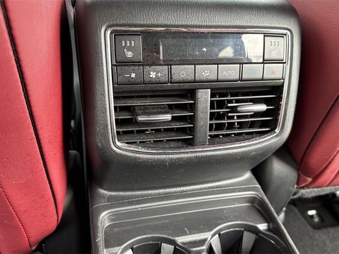 Certified 2022 MAZDA CX-9 Carbon Edition image 38