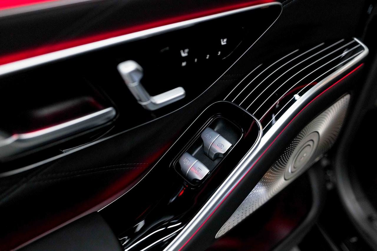 Used 2025 Mercedes-Benz S 63 AMG S image 73