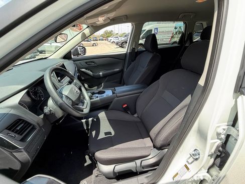 Certified 2026 Nissan Rogue S FWD image 10