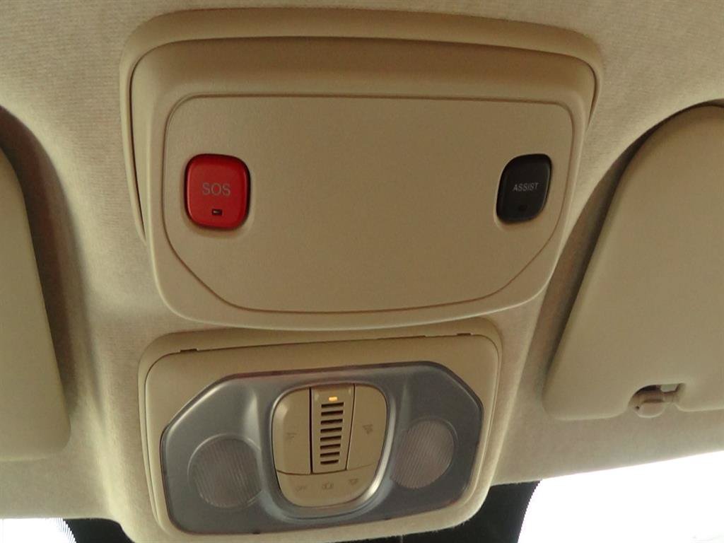 Used 2025 RAM ProMaster 2500 w/ Storage Group FWD image 22