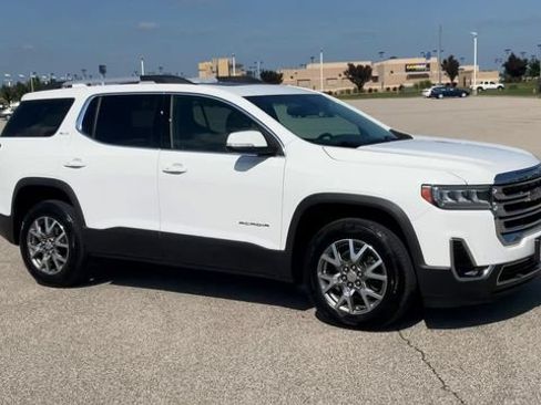Used 2021 GMC Acadia SLT FWD image 2