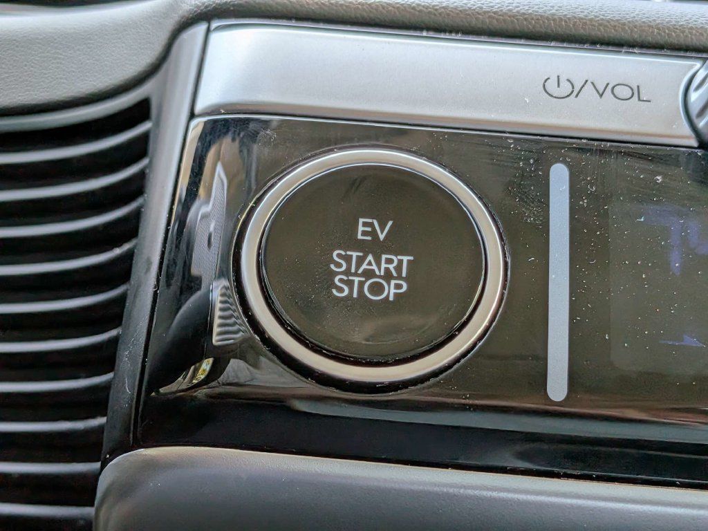Certified 2024 Hyundai Ioniq 5 SEL RWD image 34